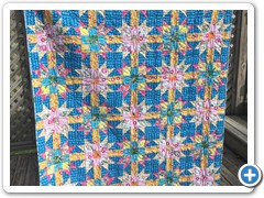 Pieced by Natalie Crabtree and quilted by Quilty Holly